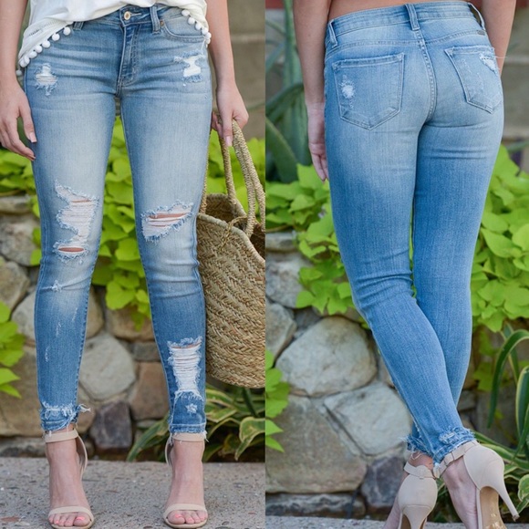 KanCan Distressed Light Wash Skinny Jeans denim - Picture 1 of 4